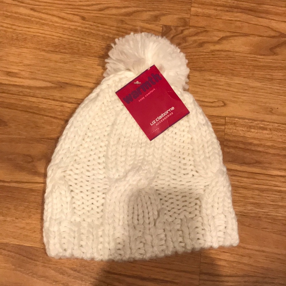 Liz Claiborne Hat NWT